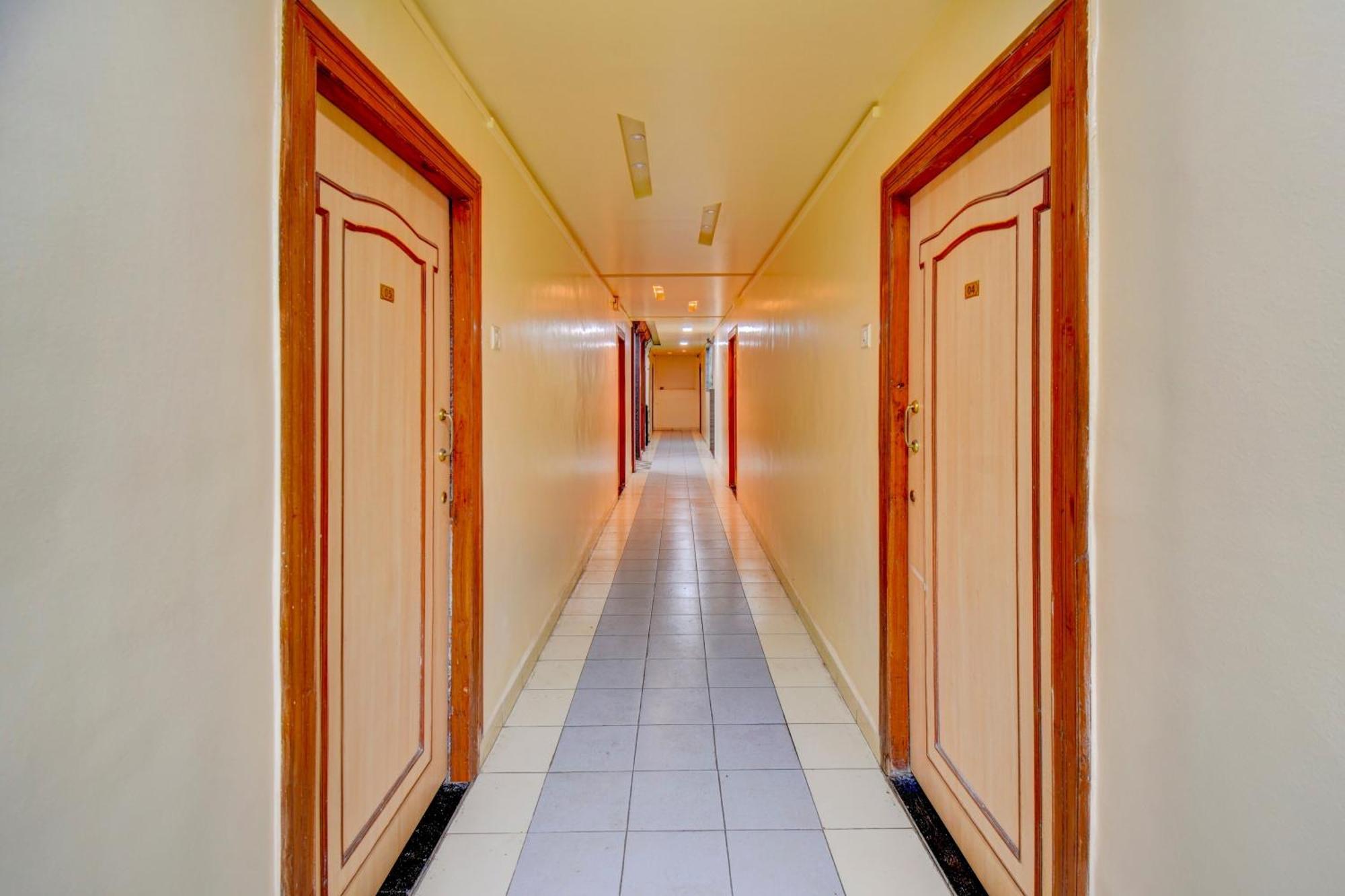 Collection O Madhuban Resort Gorhe Khurd Exterior foto